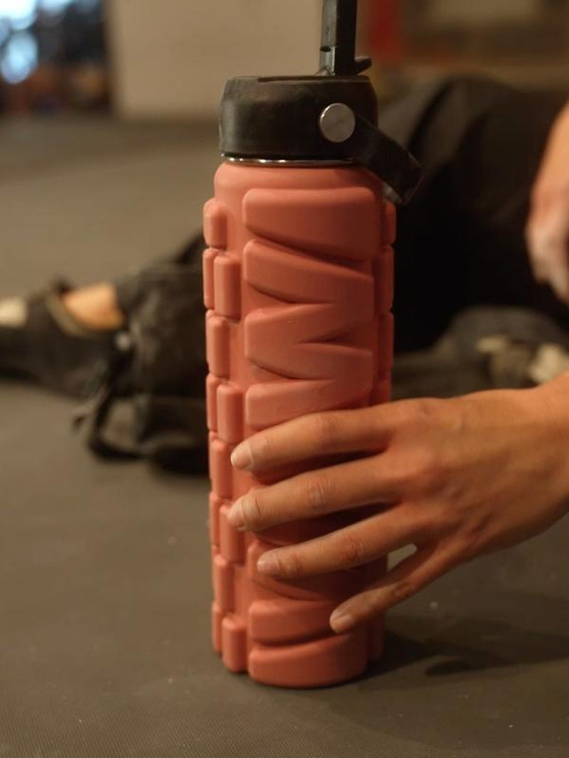 MIVA Recovery ROSE Stainless Steel Water Bottle X Silicone Foam Roller Sleeve Combo with Flip up Straw